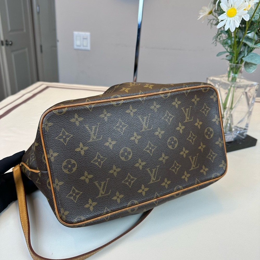 Louis Vuitton Monogram Canvas Palermo PM Tote Shoulder Bag - Picture 14 of 17